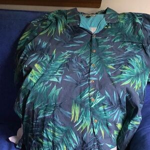Men’s Silk Tommy Bahama Classic Shirt